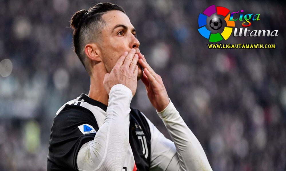 Hadapi AC Milan, Apakah Sarri Berani Cadangkan Cristiano Ronaldo